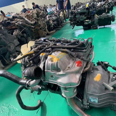 Dobra cena. Nissan EFi ZD30T Euro 3 D MAX Używany ciężarówka z silnikiem wysokoprężnym lub modyfikacja samochodu online