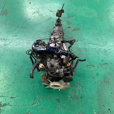 Dobra cena. Toyota 22R 4-cylindrowy silnik benzynowy z naturalnym oddychaniem online
